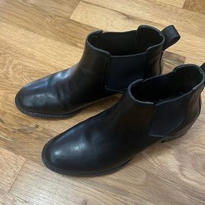 Cole Haan Black Leather Chelsea Boots